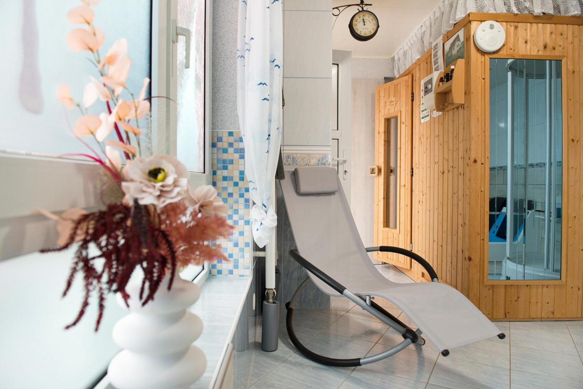 Spawo Mit Sauna Und Whirpool Pfullendorf Zewnętrze zdjęcie
